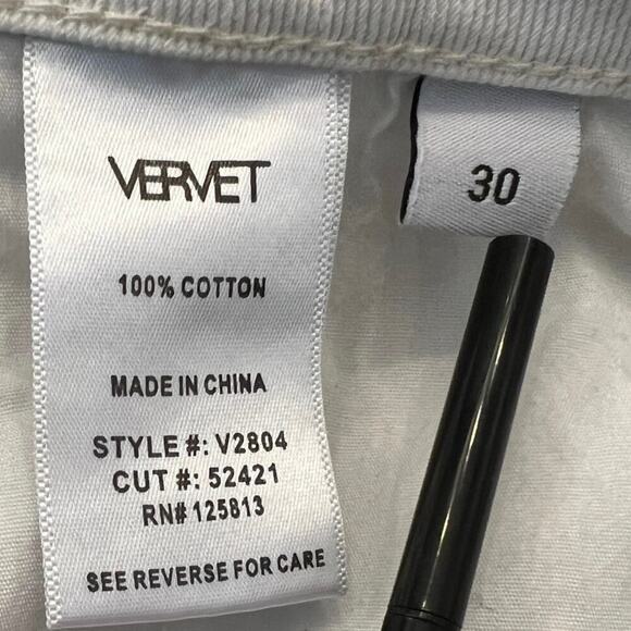 Vervet Steady Heart Split Two Tone Mom Jeans Distressed Blur White V2804 Size 30 - Picture 11 of 12